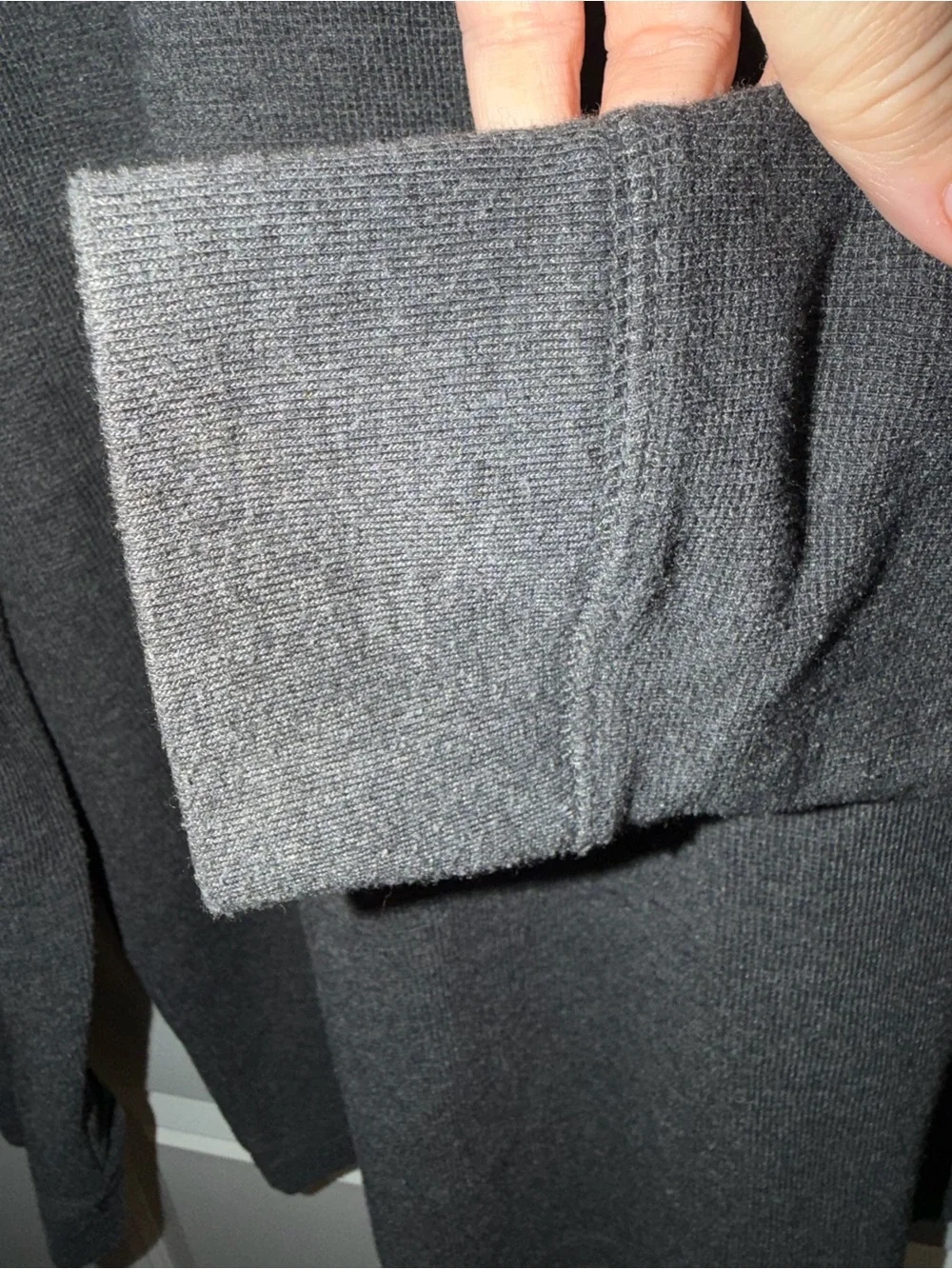 Banana Republic Men's Long-Sleeve Henley — Dark Charcoal